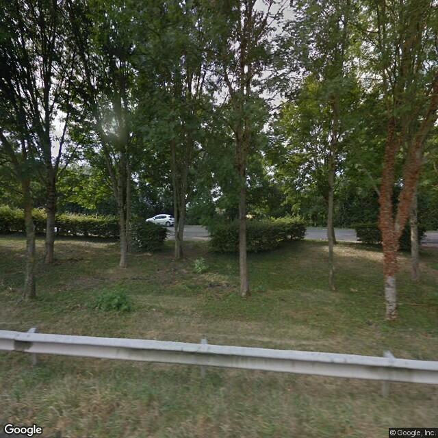 Parking caché — Monteignet-sur-l'Andelot
