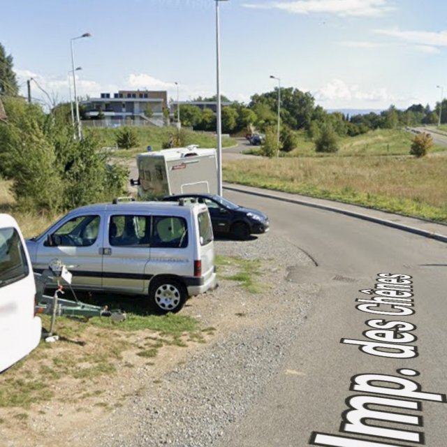 Parking près sortie 2 contournement — Thonon-les-Bains