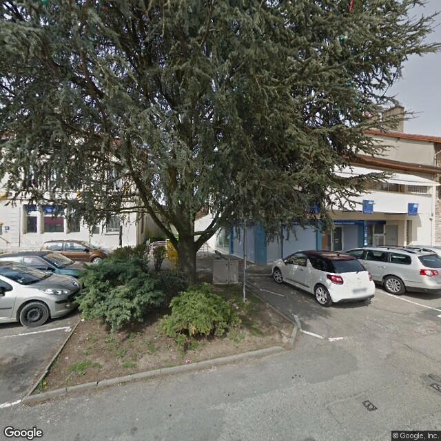 Toilettes devant La Poste — Montrevel-en-Bresse