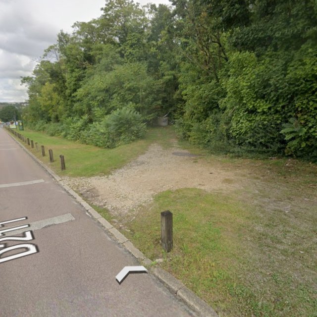 Montée en forêt — Étampes