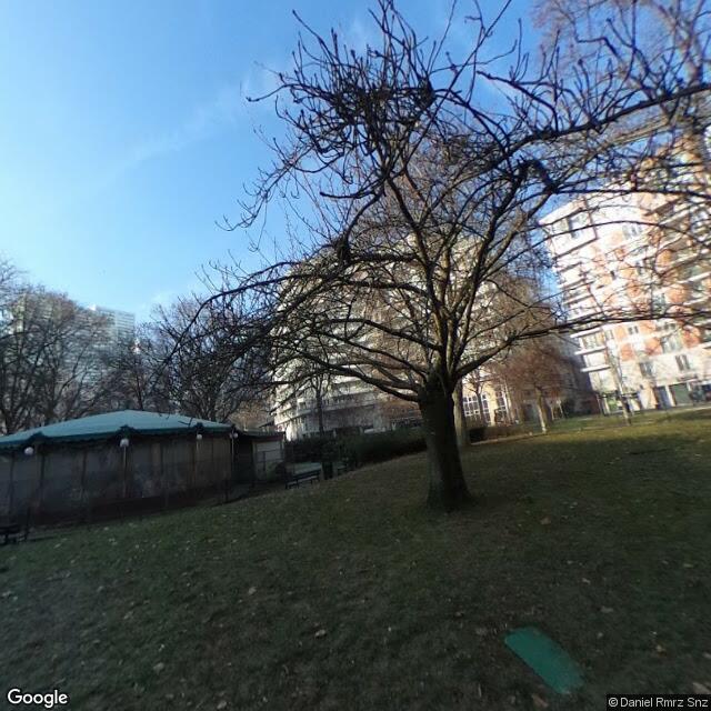 Place Charras — Courbevoie