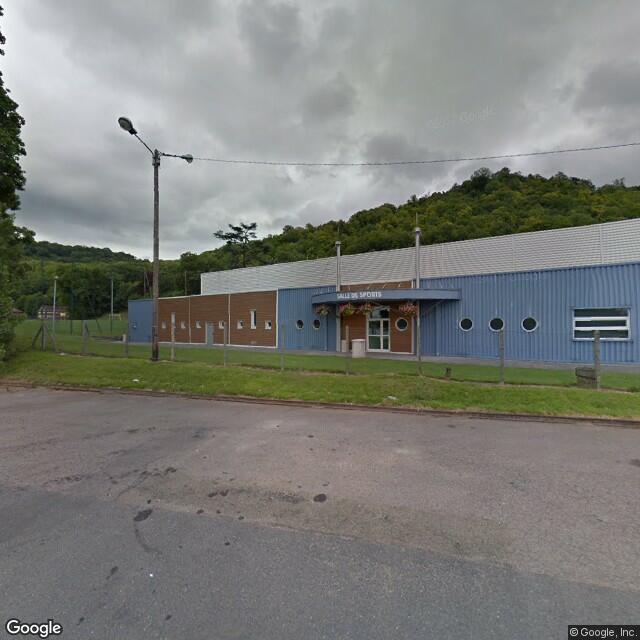 Parking de la salle de sport — Amfreville-la-Mi-Voie