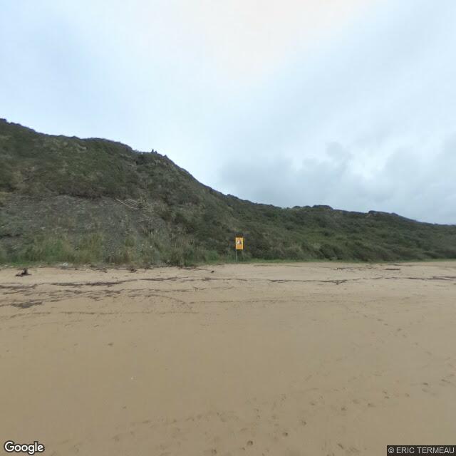 Plage d'Abbadie et domaine d'Abbdia en haut — Hendaye