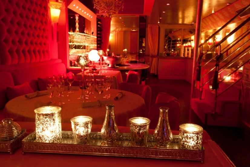 Les Chandelles — Paris