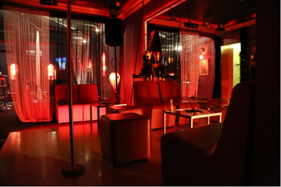 LE LUXOR — Lyon