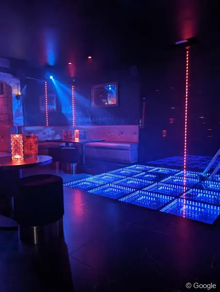 La Courtisane Club Libertin — Cannes